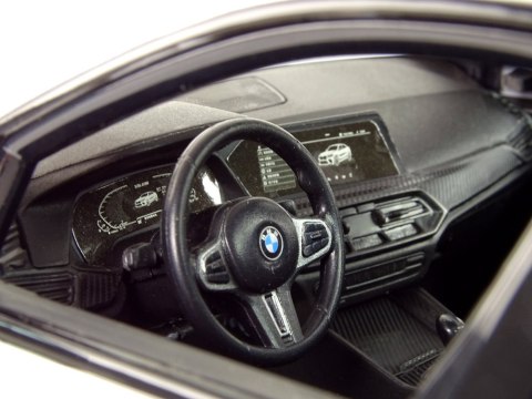 Auto R/C Bmw X6 M 1:14 Rastar Białe Auto R/C Bmw X6 M 1:14 Rastar Białe